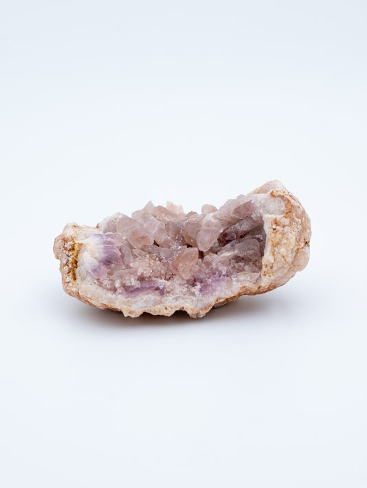 Rožinis ametistas (raw/uoliena) | šviesi transformacija, švelnumas, ramybė