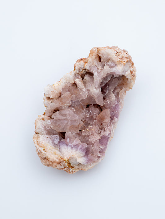 Rožinis ametistas (raw/ uoliena) | šviesi transformacija, švelnumas, ramybė