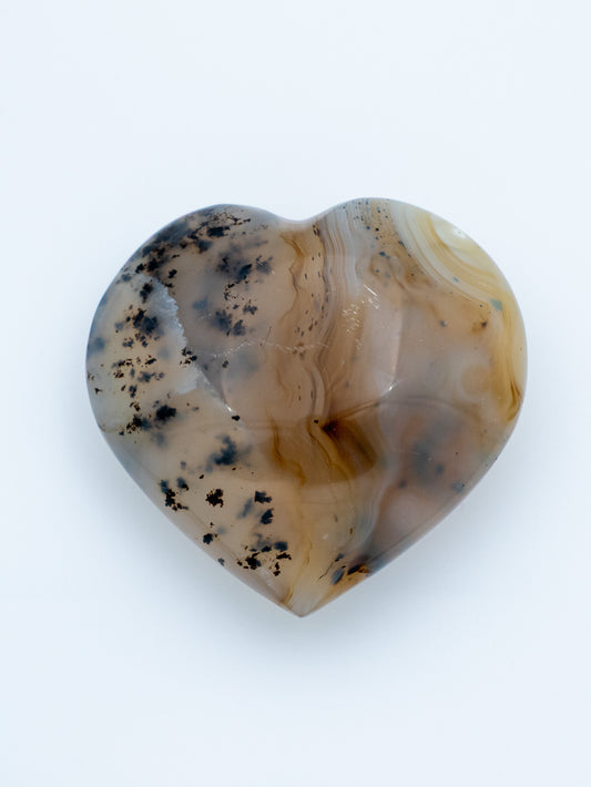 Bostvanos agato širdelė | tyli širdies stiprybė ir emocinė branda