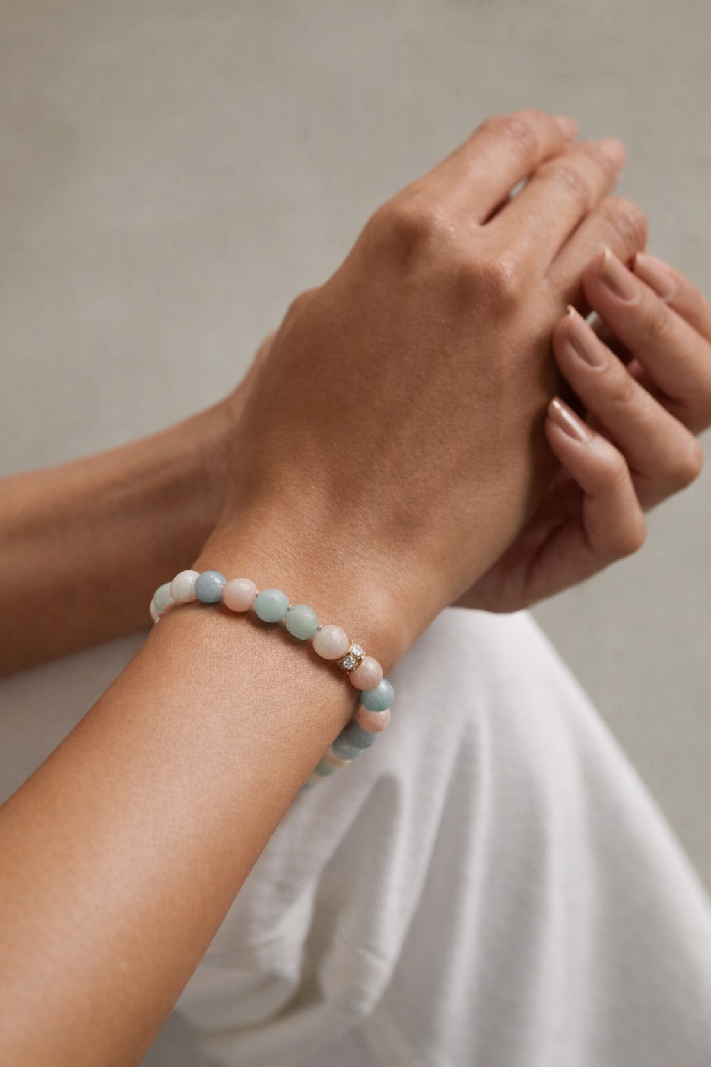 Rausvojo BERILO apyrankė | Skaidrumas, pašaukimas, širdies išmintis