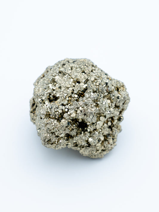 Piritas (raw/neapdirbtas) | jėga, veiksmas, savivertė