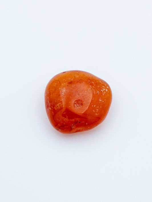 Karneolis (būgninukas) | gyvybinės energijos, drąsos ir kūrybinės tėkmės akmuo